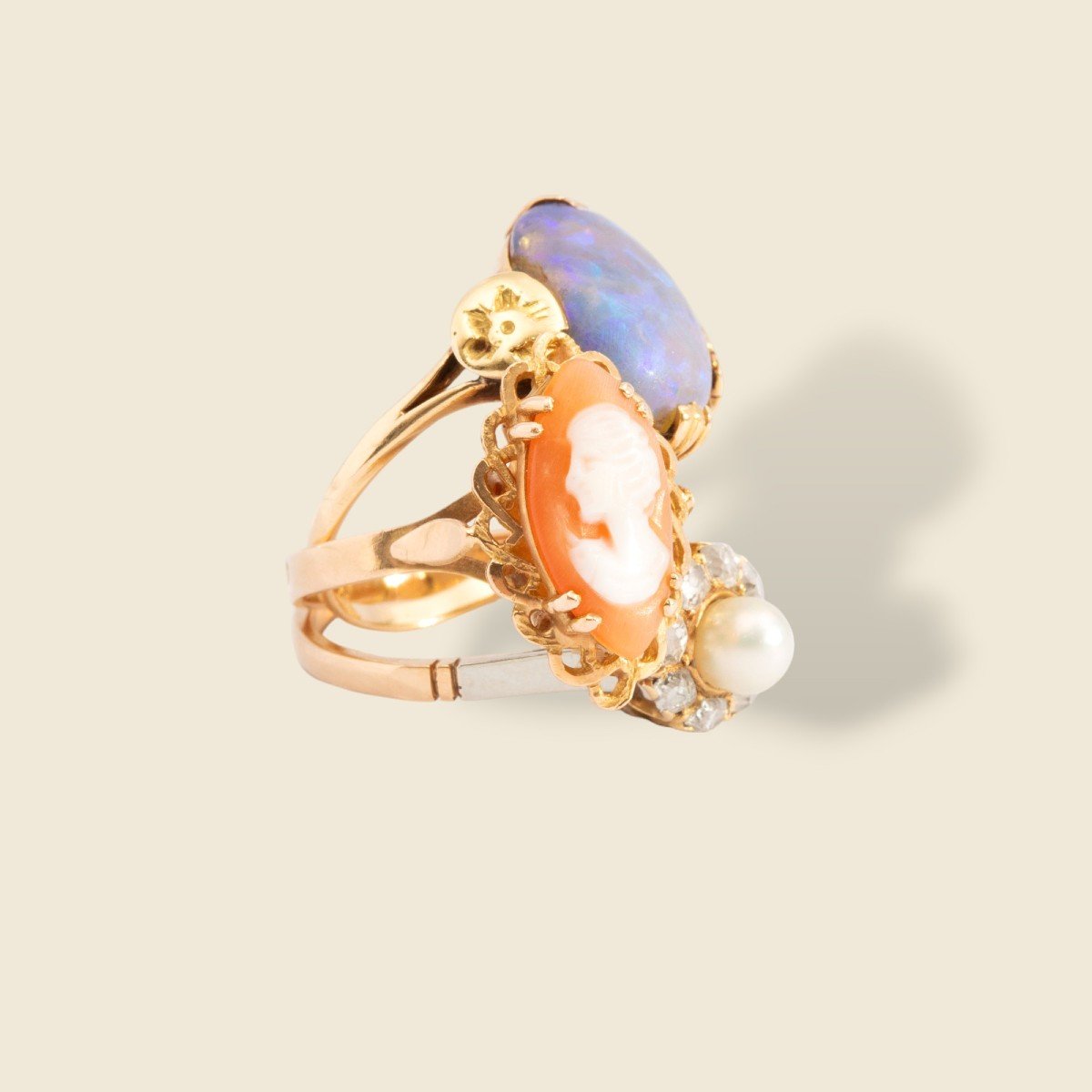 Bague vintage or jaune, opale, perle et camée Mystique Romantique-photo-2