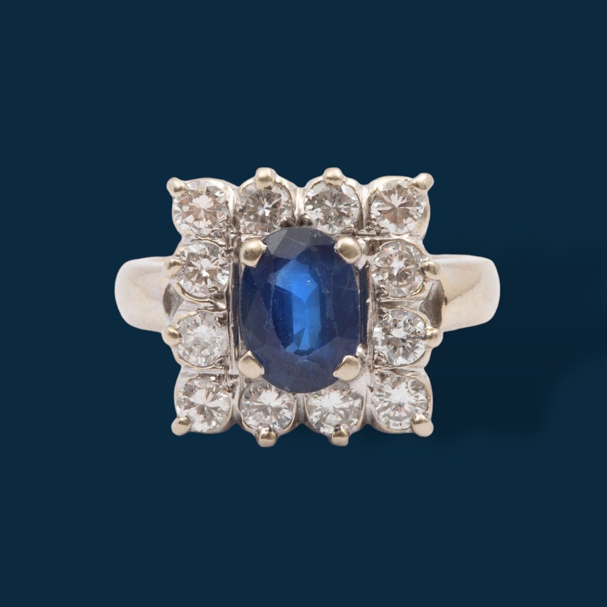 Bague Or Gris, Saphir Et Diamants Allure