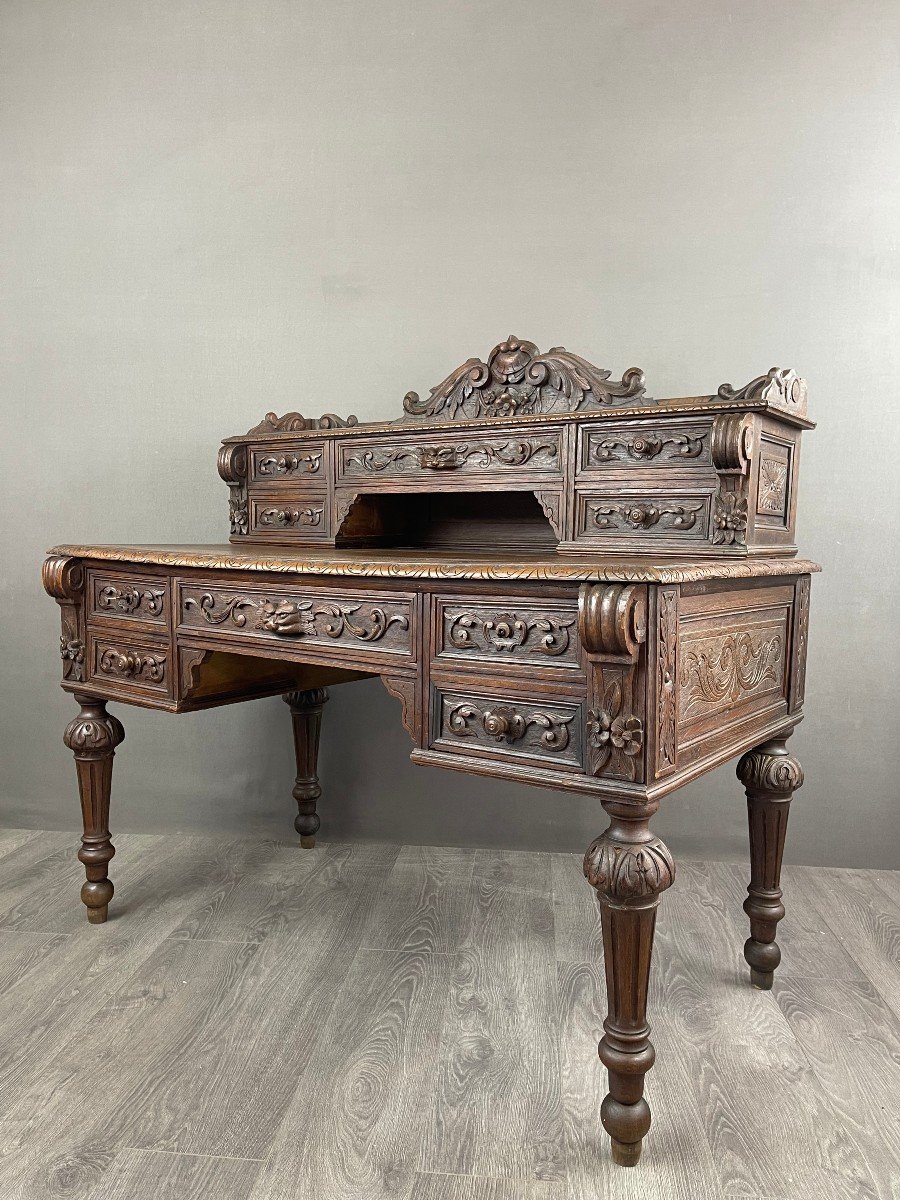 Renaissance Style Desk In Solid Oak Late 19th Century -photo-4