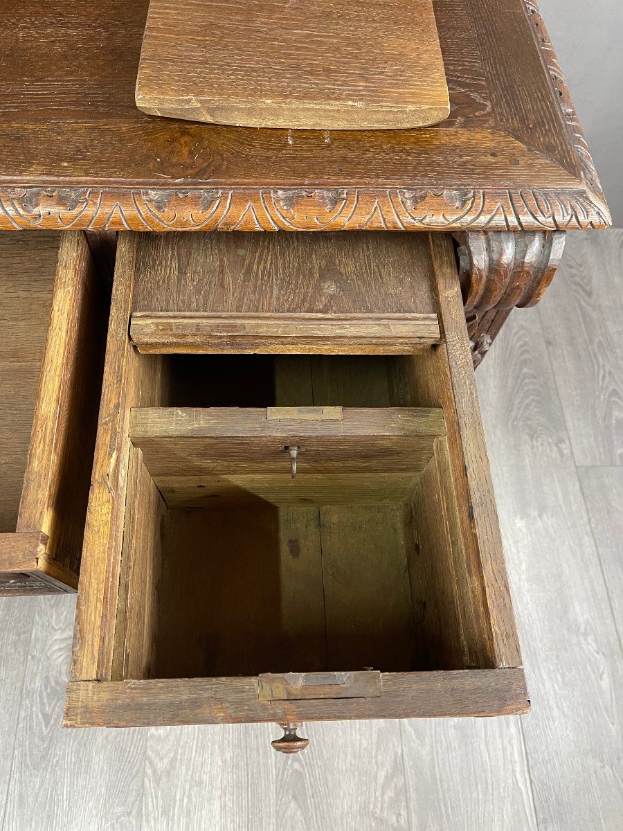 Renaissance Style Desk In Solid Oak Late 19th Century -photo-2
