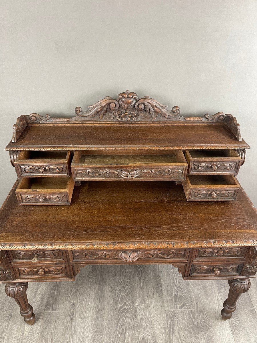 Renaissance Style Desk In Solid Oak Late 19th Century -photo-4