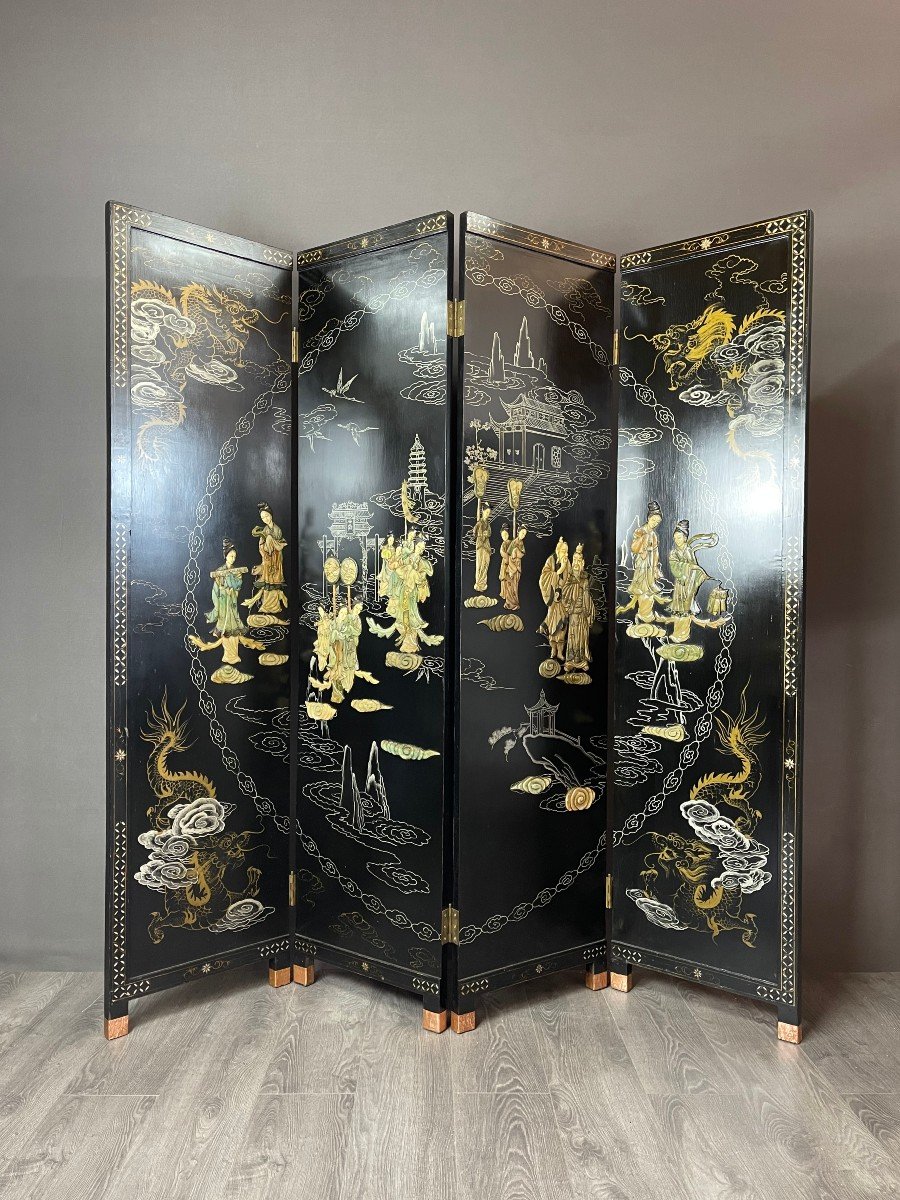 Vintage Chinese Screen Made Of Wood And Inlaid Stones 20th Century 