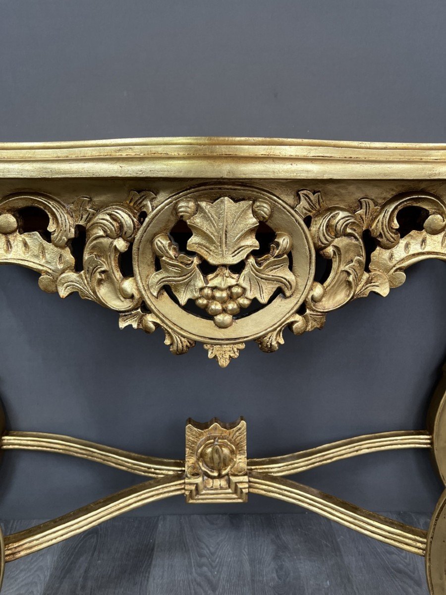 Elegant Golden Console With Carved Details 20th Century -photo-2