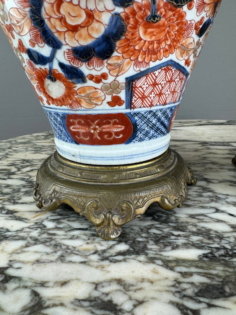 Paire de vases Imari montés en bronze, XIXe siècle-photo-4