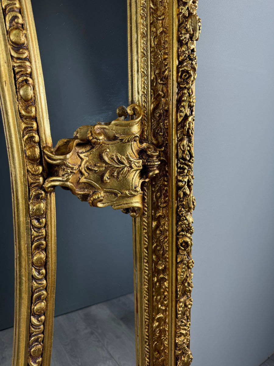Grand miroir style Louis XV en bois sculpté et doré, XIXe siècle-photo-1