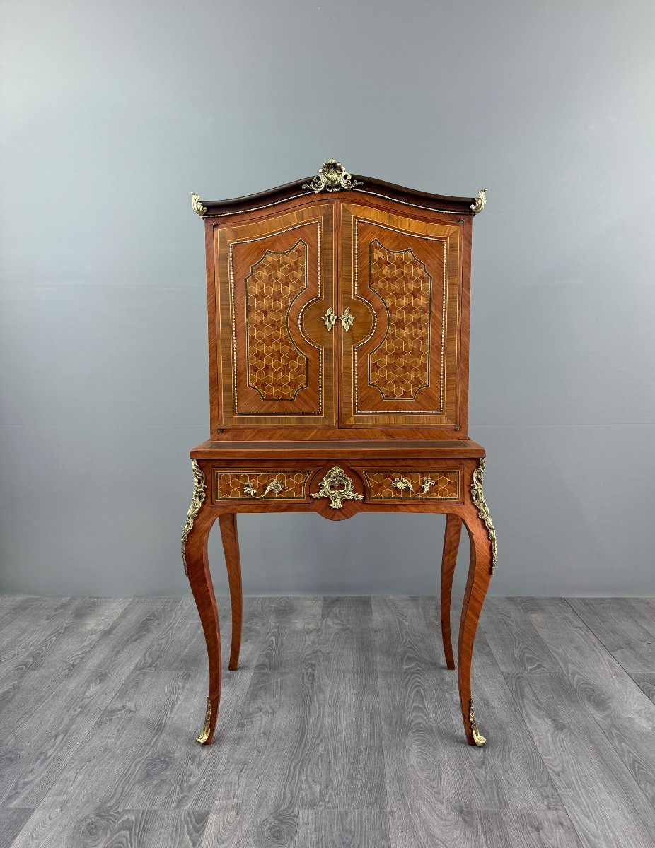 Secrétaire en marqueterie, Style Louis XV, début XXe siècle