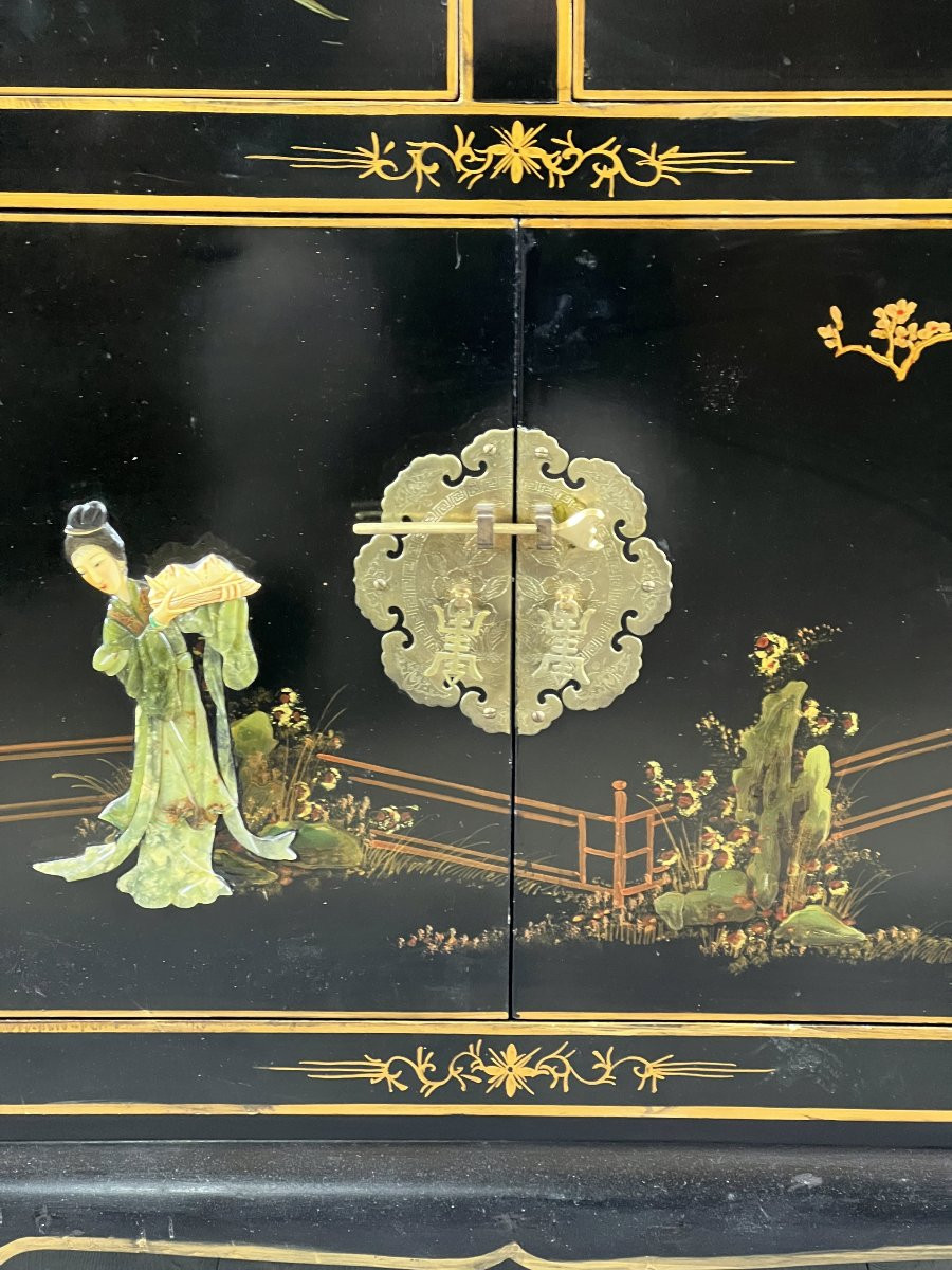 Black Lacquered Chinese Display Case With Gold Decoration, Early 20th Century-photo-1