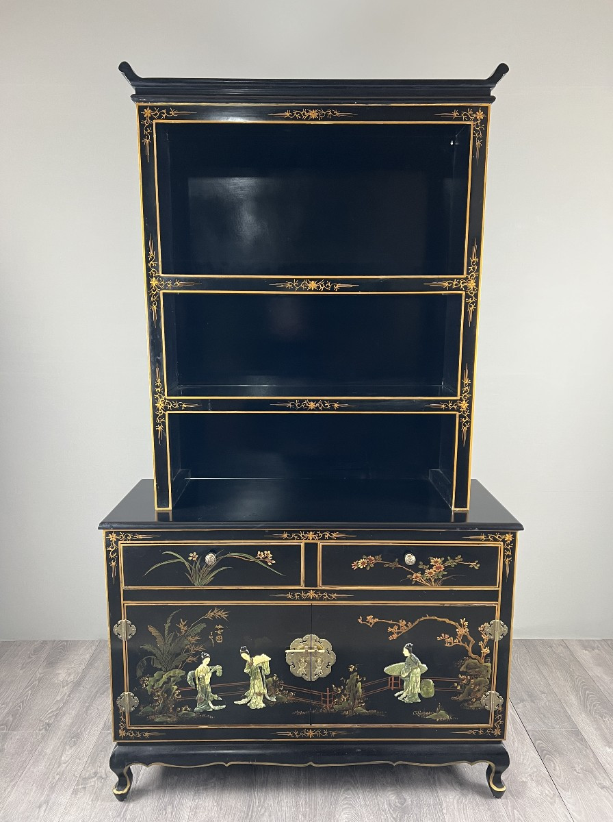 Black Lacquered Chinese Display Case With Gold Decoration, Early 20th Century