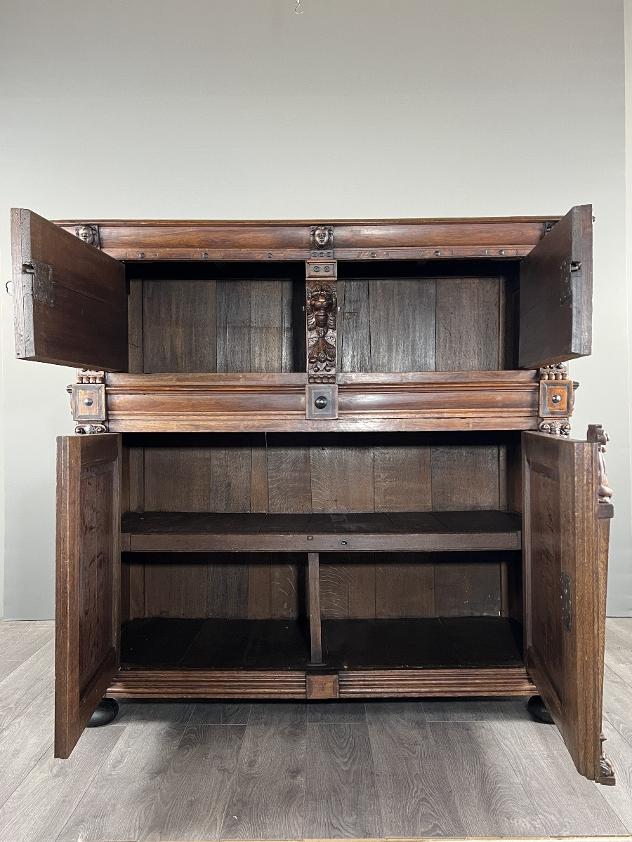 Buffet ancien en bois sculpté style Renaissance,  fin XVIIIe / début XIXe siècle -photo-6