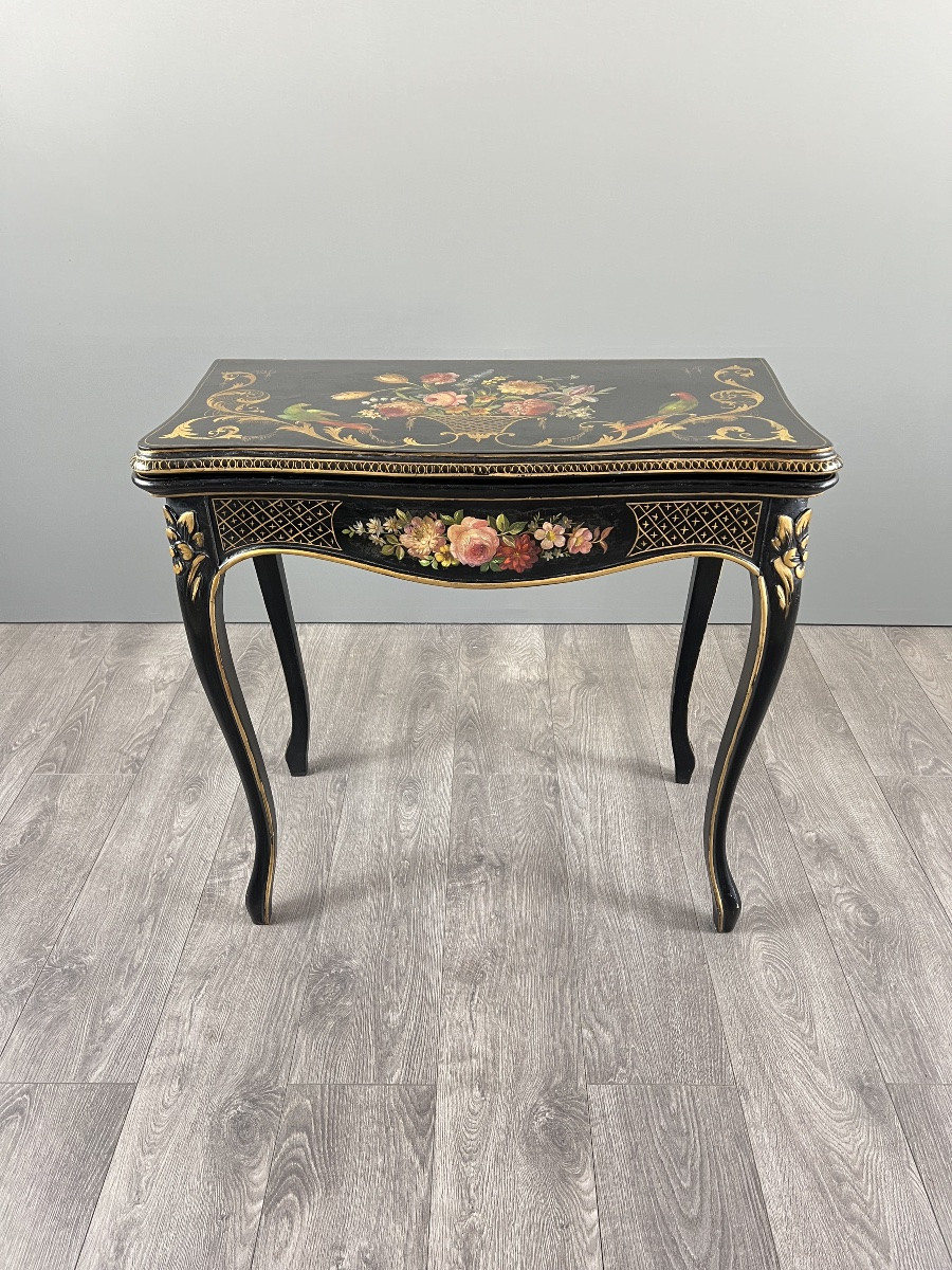 Table à jeux Napoléon III en bois laqué noir à décor peint, XIXe siècle-photo-1