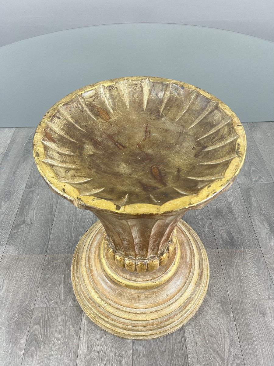 Table sur pied central en bois sculpté, XXe siècle-photo-1