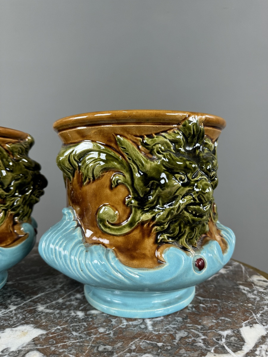 Paire de cache-pots en barbotine à décor de mascarons,  XIXe siècle-photo-3