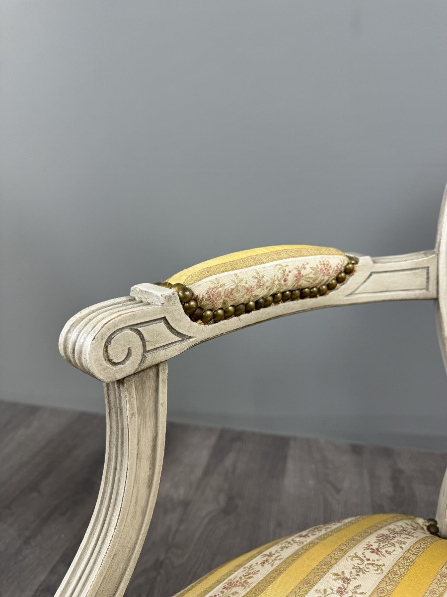 Pair Of Louis XVI Style Medallion Armchairs With Footrests, 20th Century-photo-1