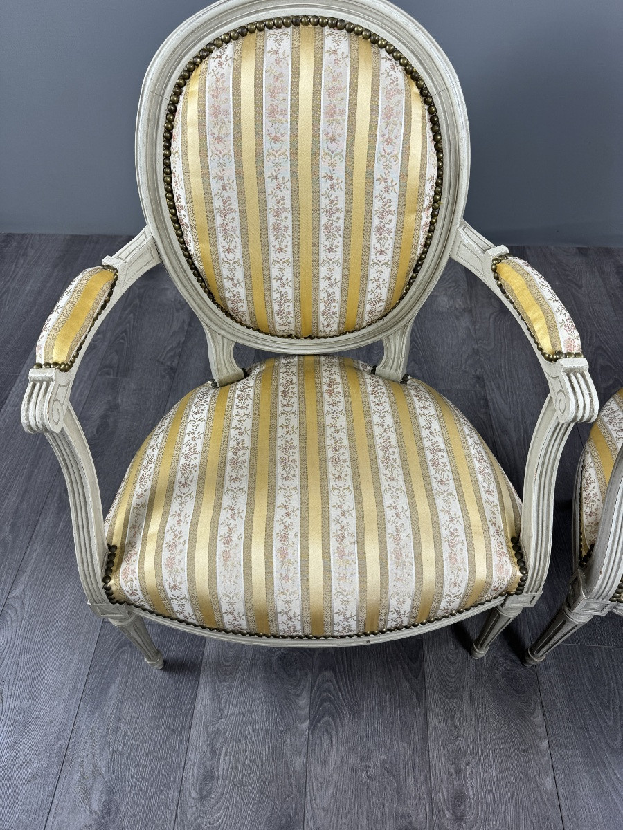 Pair Of Louis XVI Style Medallion Armchairs With Footrests, 20th Century-photo-6
