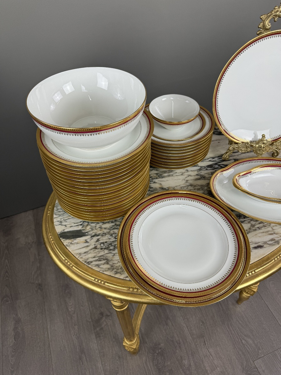 Limoges Porcelain Dinner Service, 37 Pieces, 20th Century-photo-2