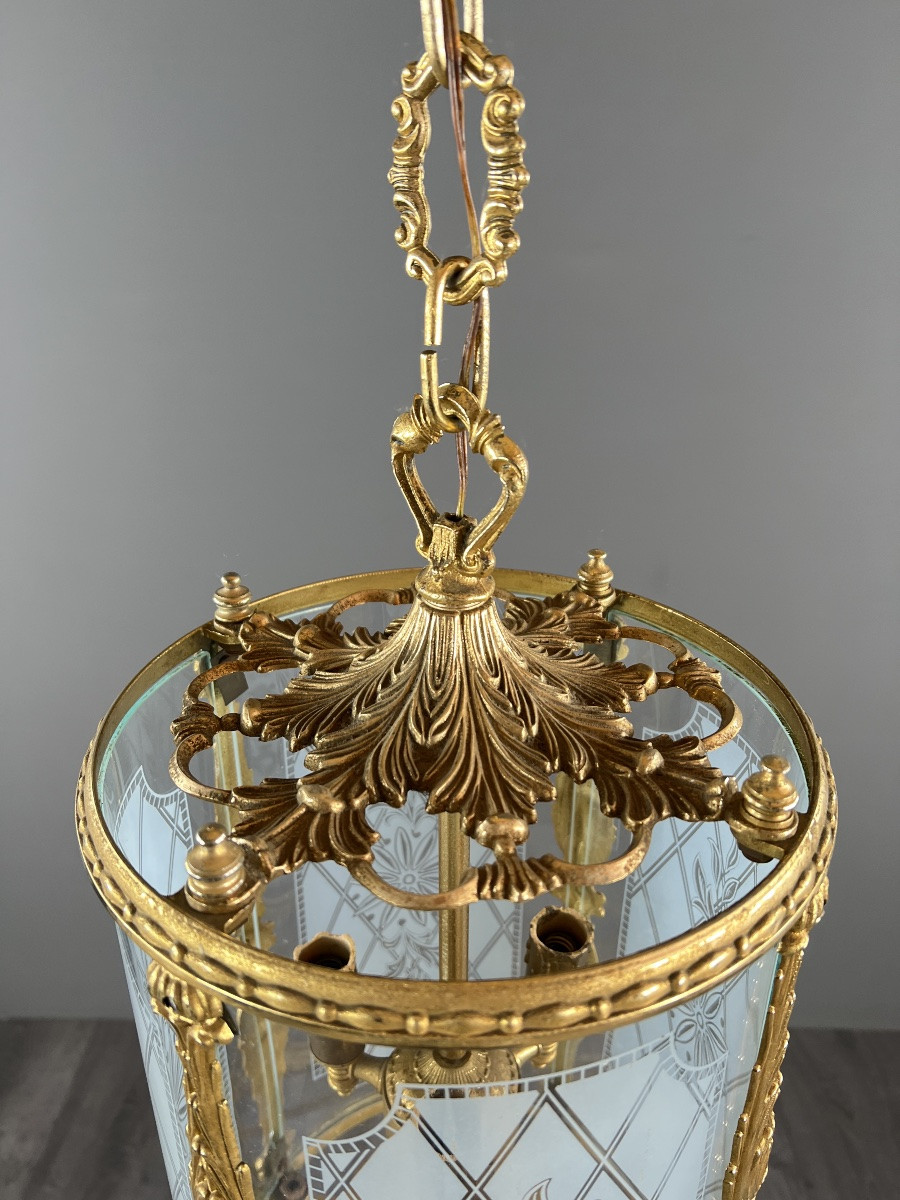 Lanterne de style Louis XVI en bronze doré et verre gravé, XXe Siècle-photo-2