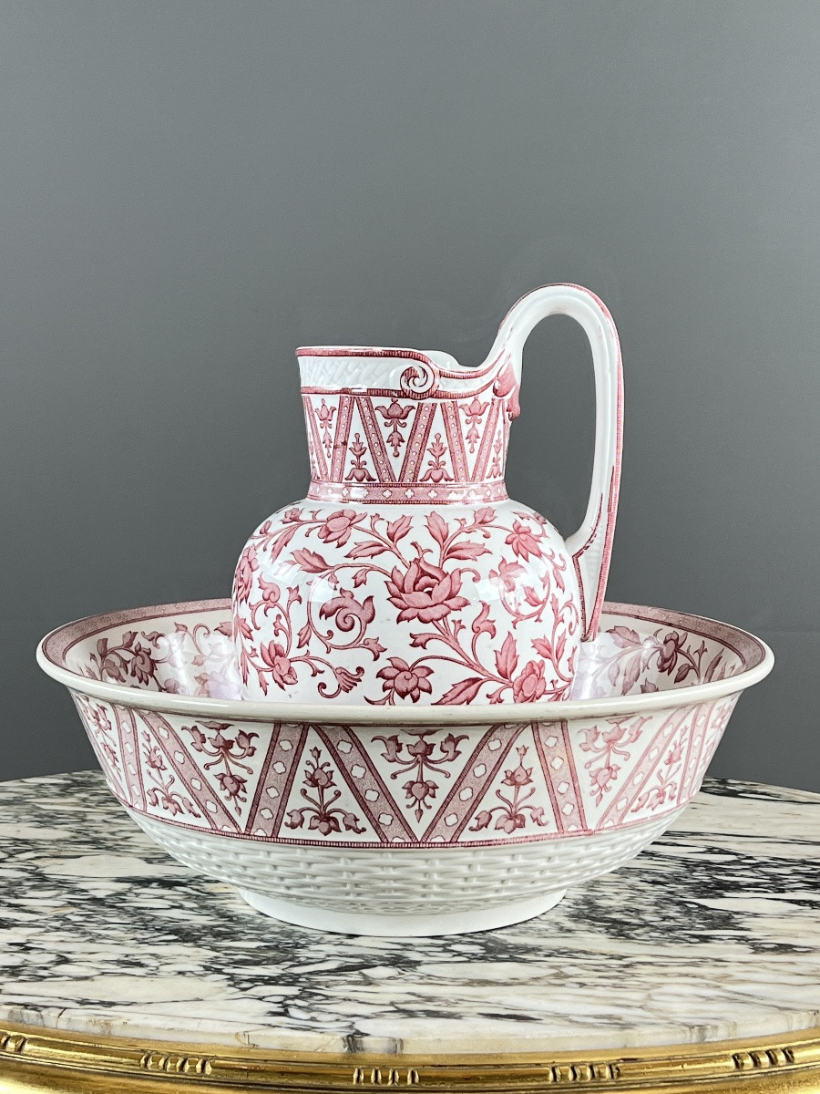 Nécessaire de toilette en faïence de Sarreguemines, Modèle Oriental, XIXe Siècle-photo-1