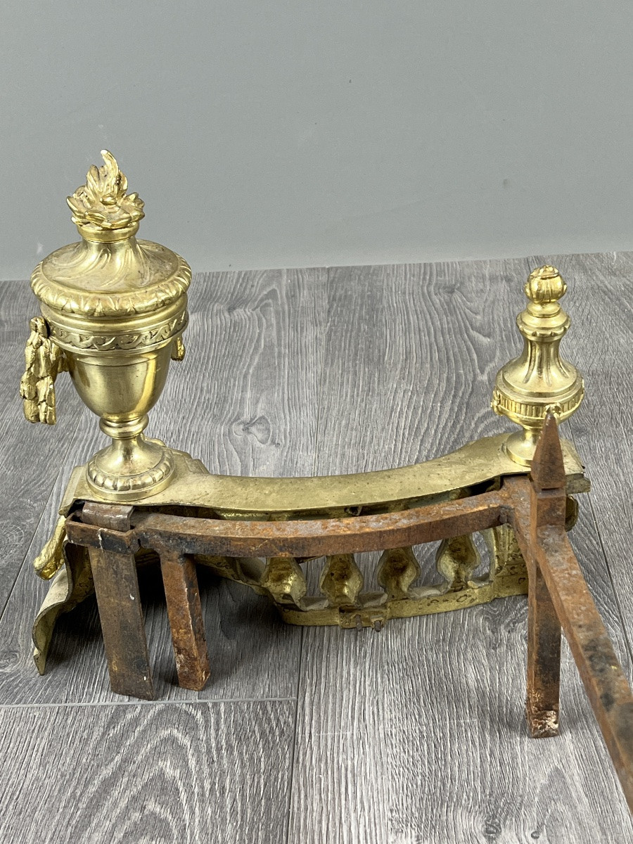 Paire de chenets en bronze doré, style Louis XVI, XXe Siècle-photo-3