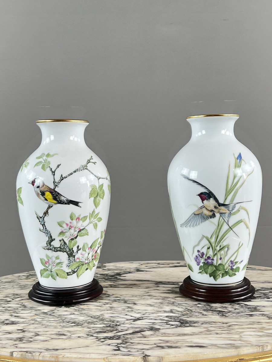 Pair Of Franklin Porcelain Vases, 20th Century-photo-4