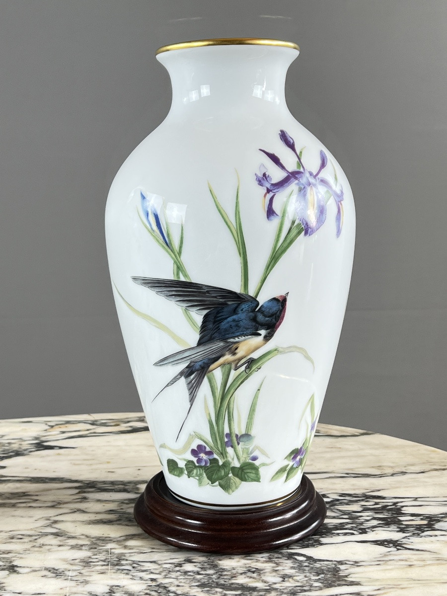 Pair Of Franklin Porcelain Vases, 20th Century-photo-1