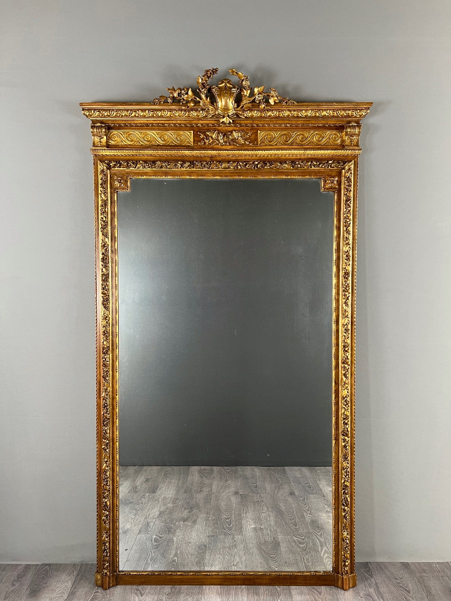 Grand miroir en bois doré de style Louis XVI à fronton sculpté, XIXe Siècle-photo-2