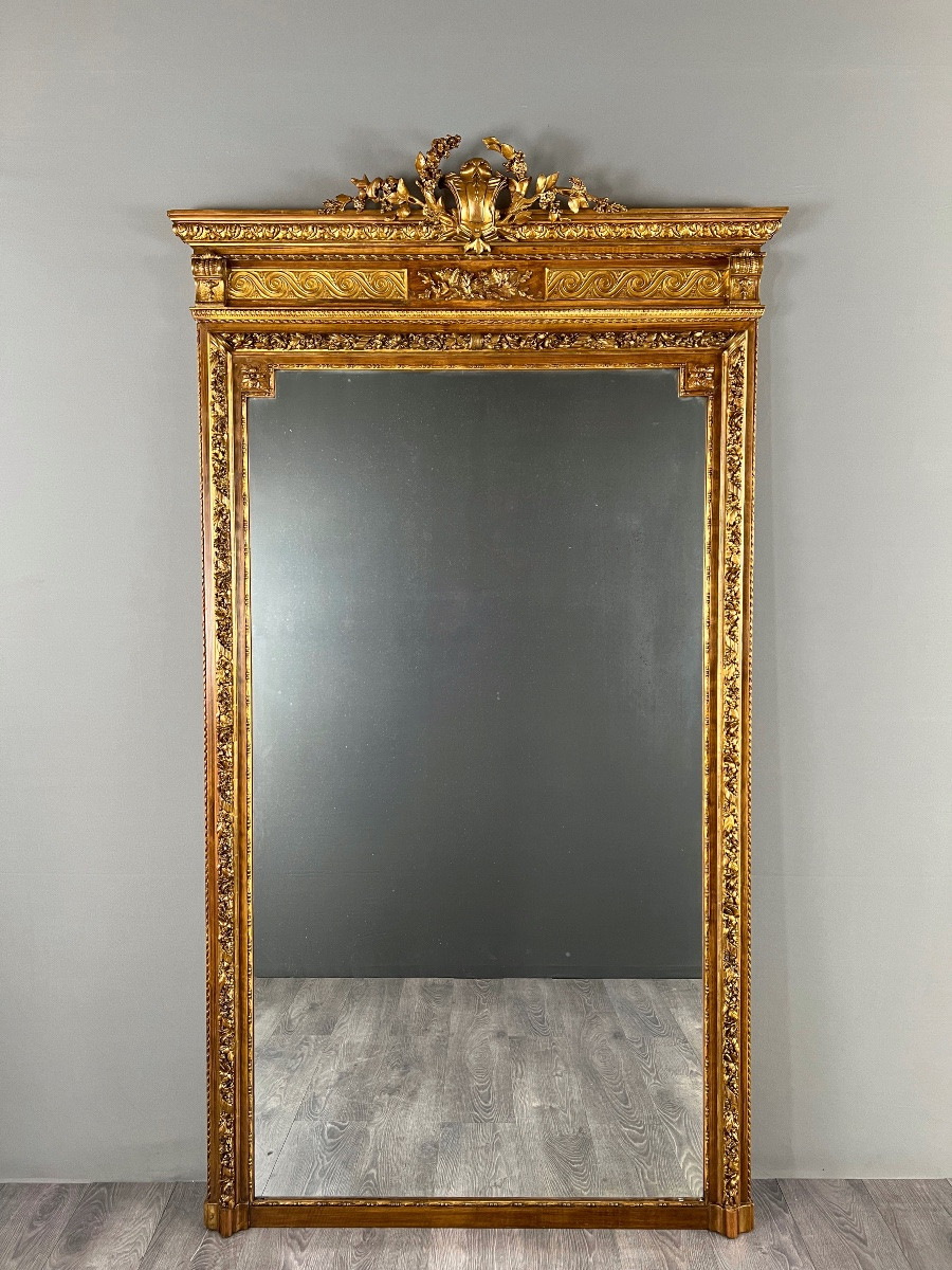 Grand miroir en bois doré de style Louis XVI à fronton sculpté, XIXe Siècle-photo-2