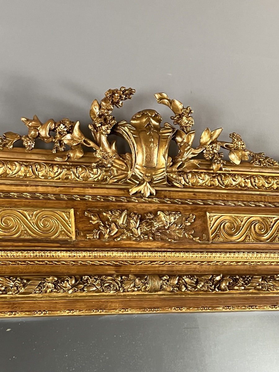 Grand miroir en bois doré de style Louis XVI à fronton sculpté, XIXe Siècle-photo-5