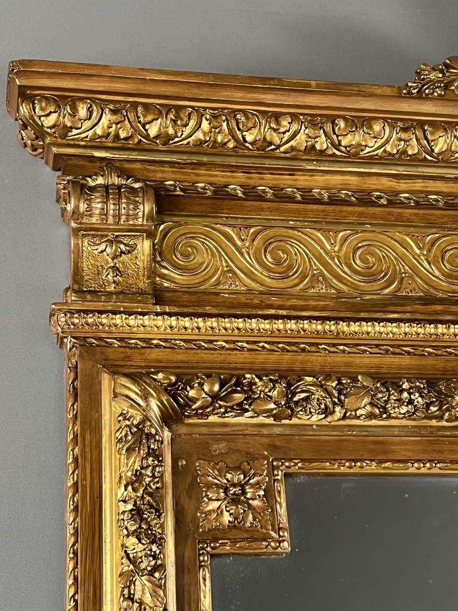 Grand miroir en bois doré de style Louis XVI à fronton sculpté, XIXe Siècle-photo-6
