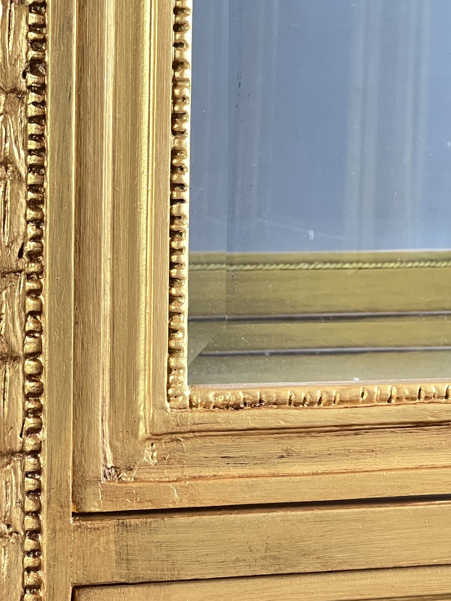 Vitrine en bois sculpté et doré, style Louis XVI, XXe Siècle-photo-4