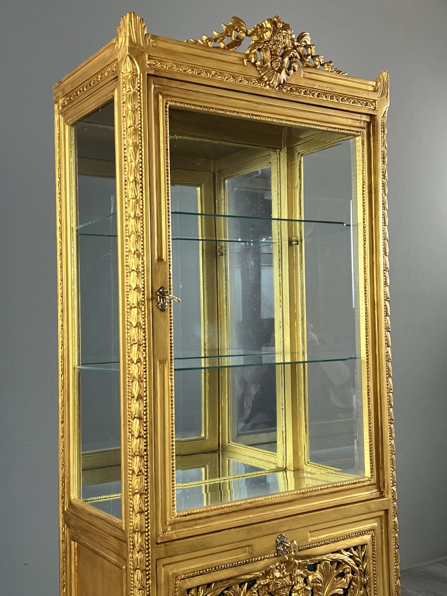 Vitrine en bois sculpté et doré, style Louis XVI, XXe Siècle-photo-6