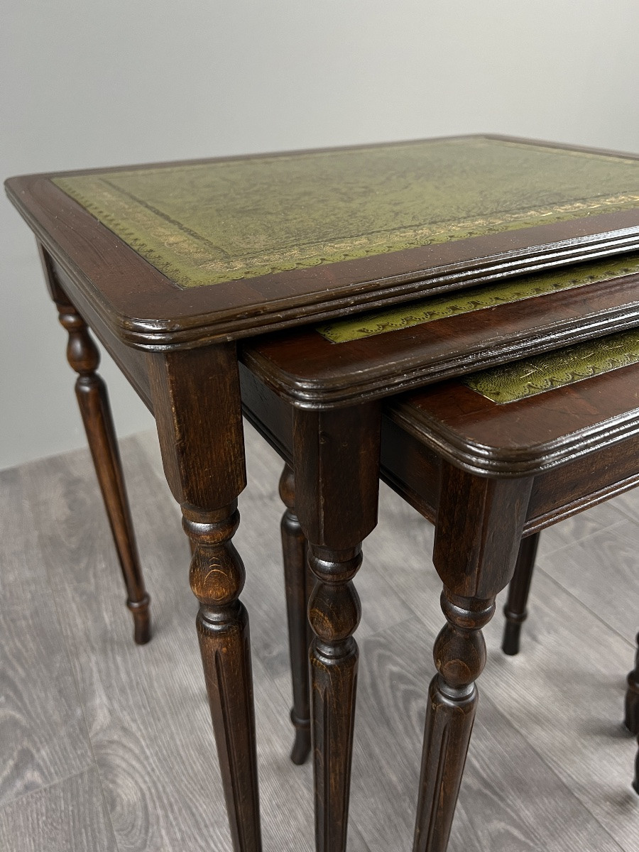 Suite Of 3 Nesting Tables In Wood And Green Leather, 20th Century-photo-2