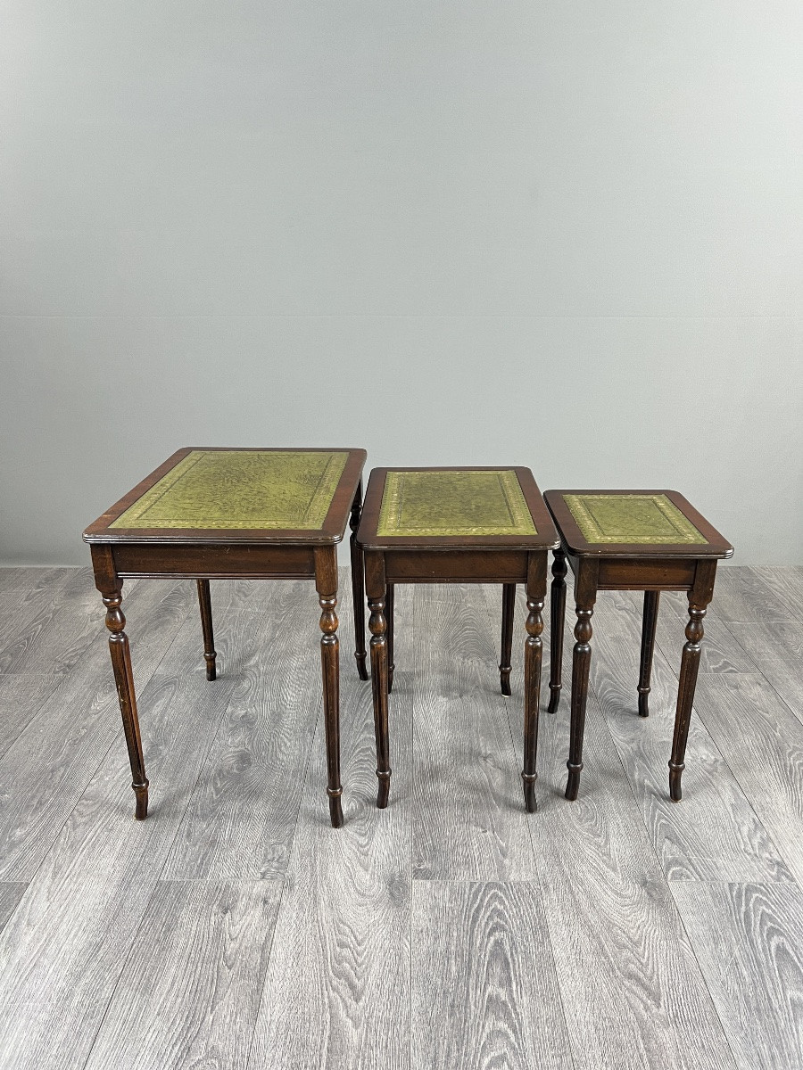 Suite Of 3 Nesting Tables In Wood And Green Leather, 20th Century-photo-6