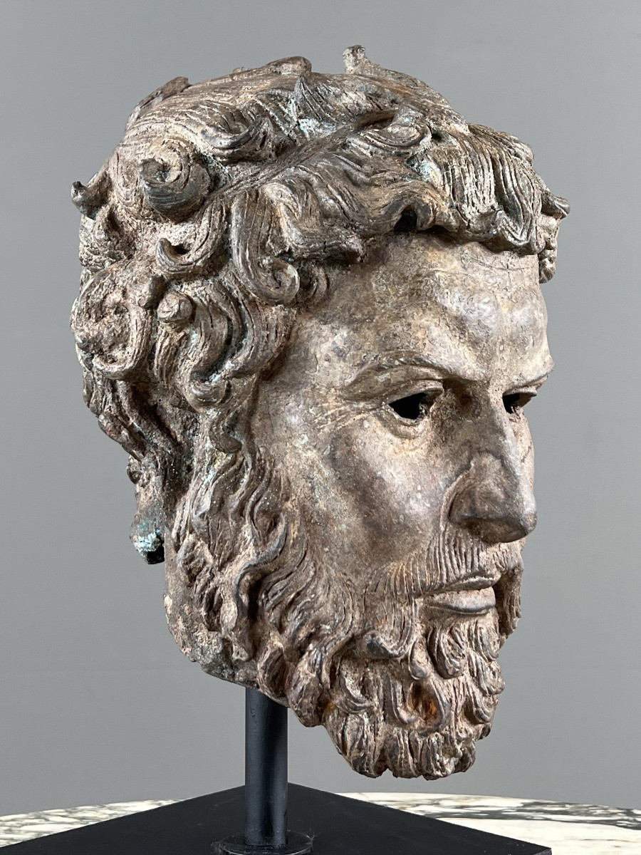Sculptural Bronze Bust On Base, 20th Century-photo-1