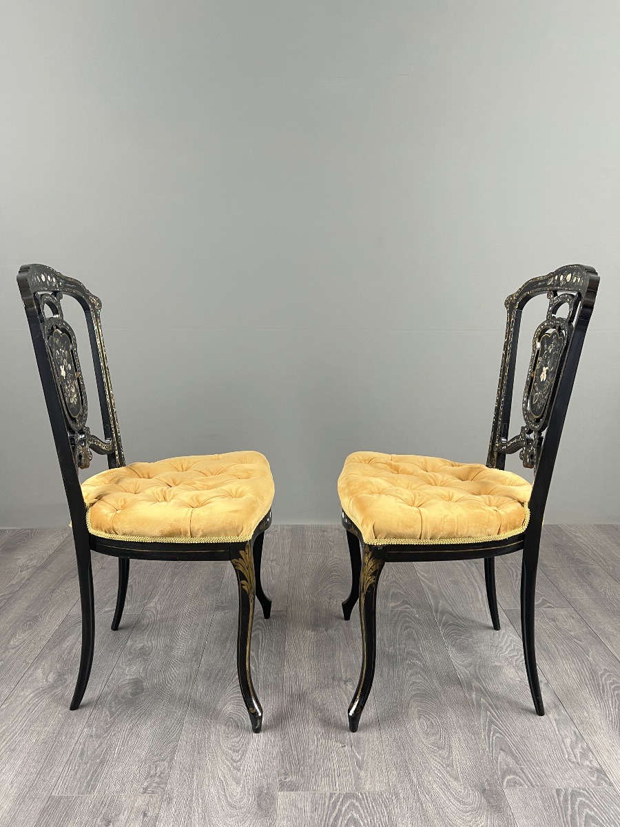Paire de chaises Napoléon III marquetées et incrustées de nacre, XIXe Siècle-photo-1