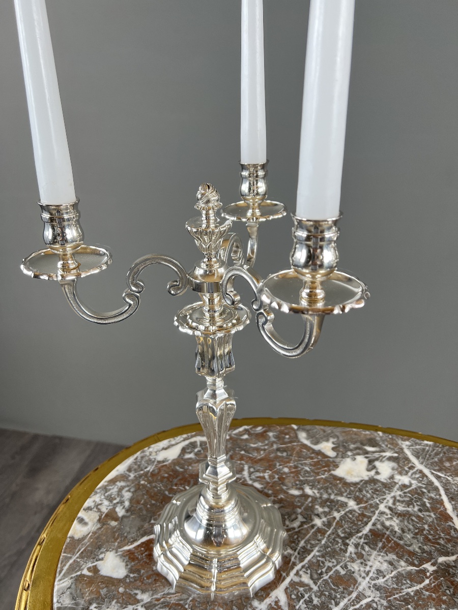 Paire de candélabres en métal argenté, style Louis XV, XXe Siècle-photo-1