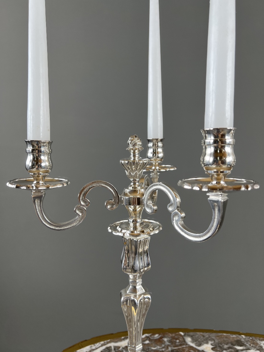 Paire de candélabres en métal argenté, style Louis XV, XXe Siècle-photo-3