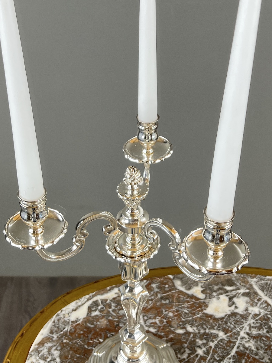 Paire de candélabres en métal argenté, style Louis XV, XXe Siècle-photo-5