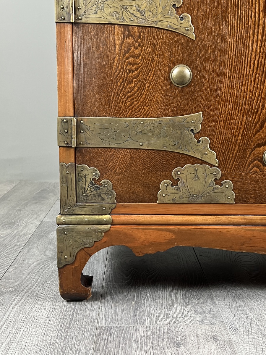 Japanese Tansu Cabinet In Wood With Brass Fittings, Late 19th Century-photo-3