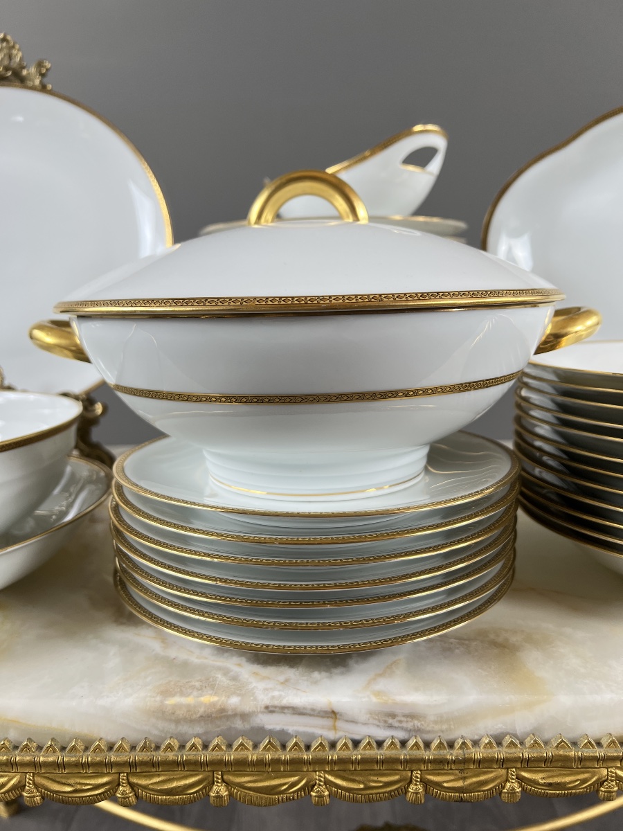 Service de table 45 pièces en porcelaine de Limoges, XXe Siècle-photo-4