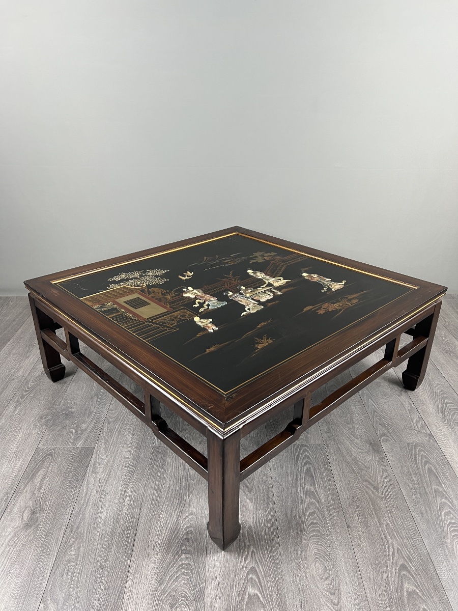 Table basse de style Chinoiserie en bois laqué et décor en nacre,  XXe Siècle-photo-3