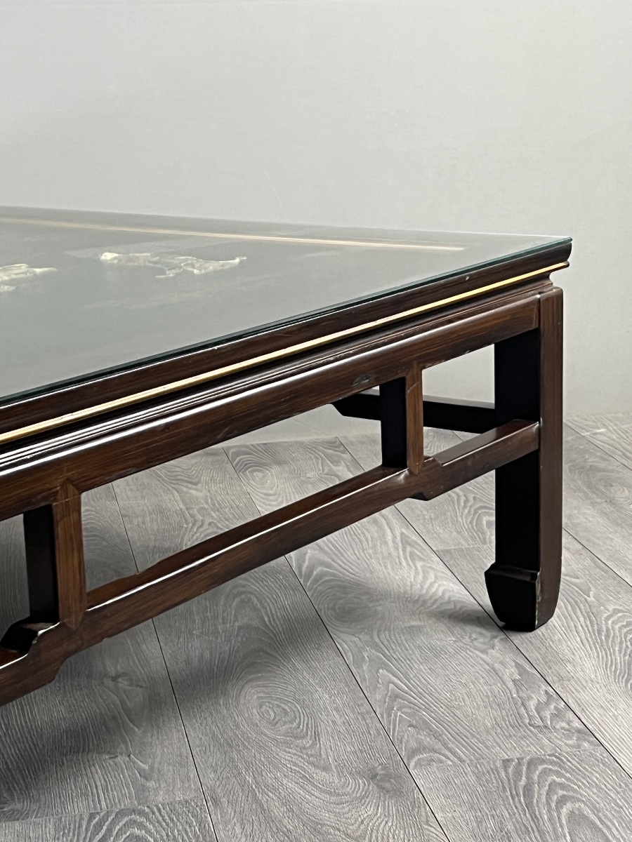 Table basse de style Chinoiserie en bois laqué et décor en nacre,  XXe Siècle-photo-7