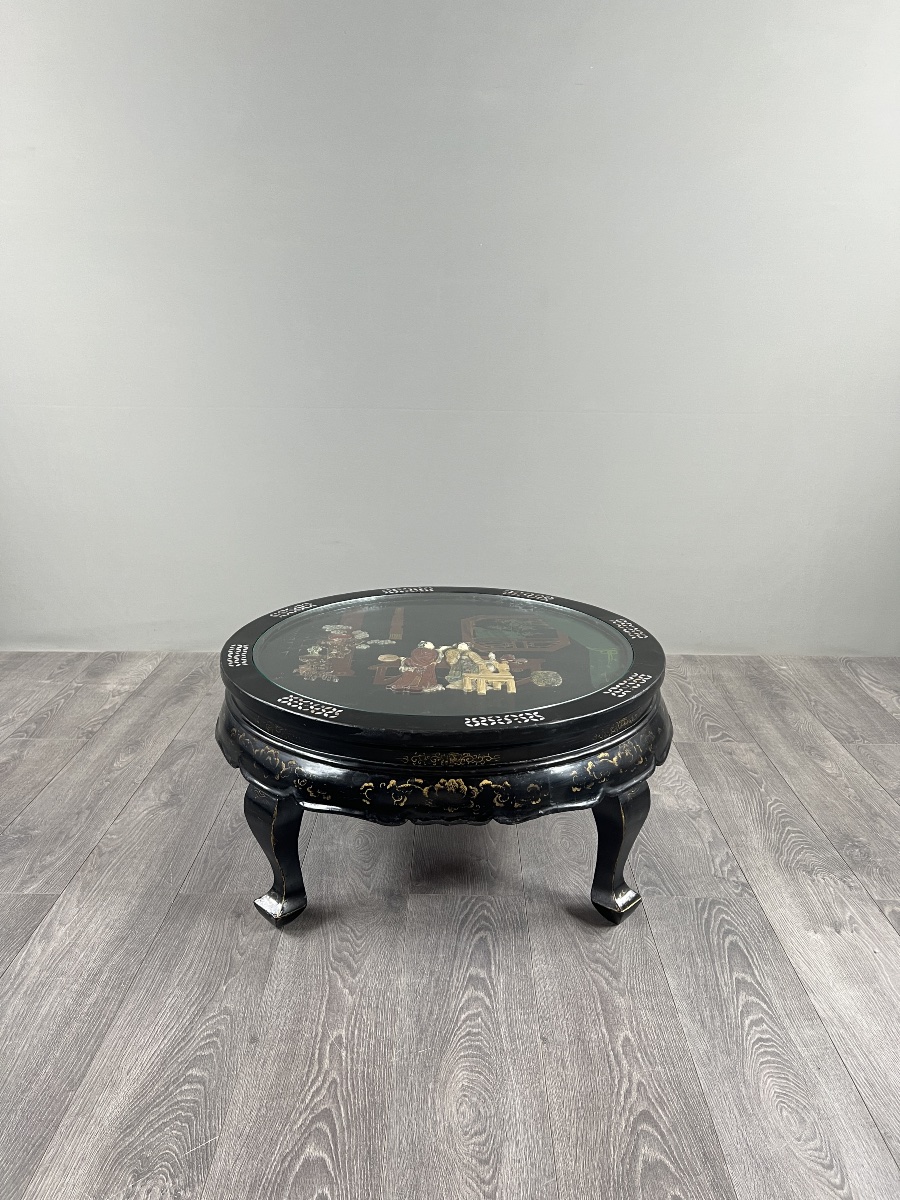 Black-lacquered Chinese Coffee Table With Hardstone Inlays Under Glass, 20th Century-photo-3