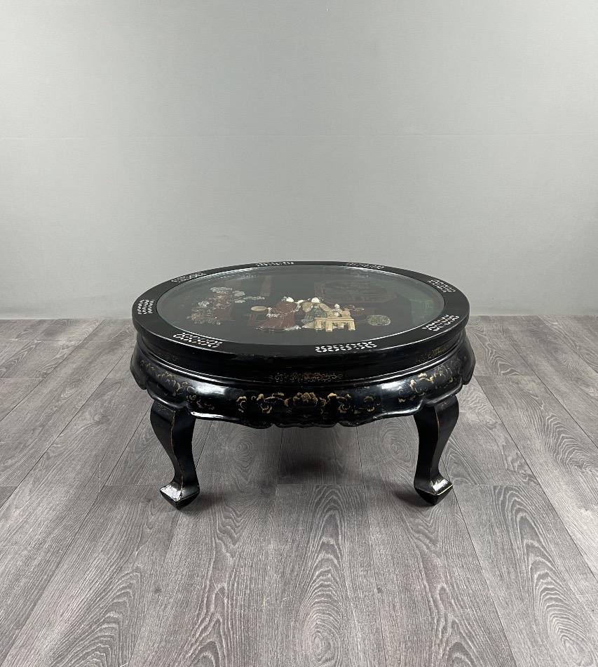 Black-lacquered Chinese Coffee Table With Hardstone Inlays Under Glass, 20th Century