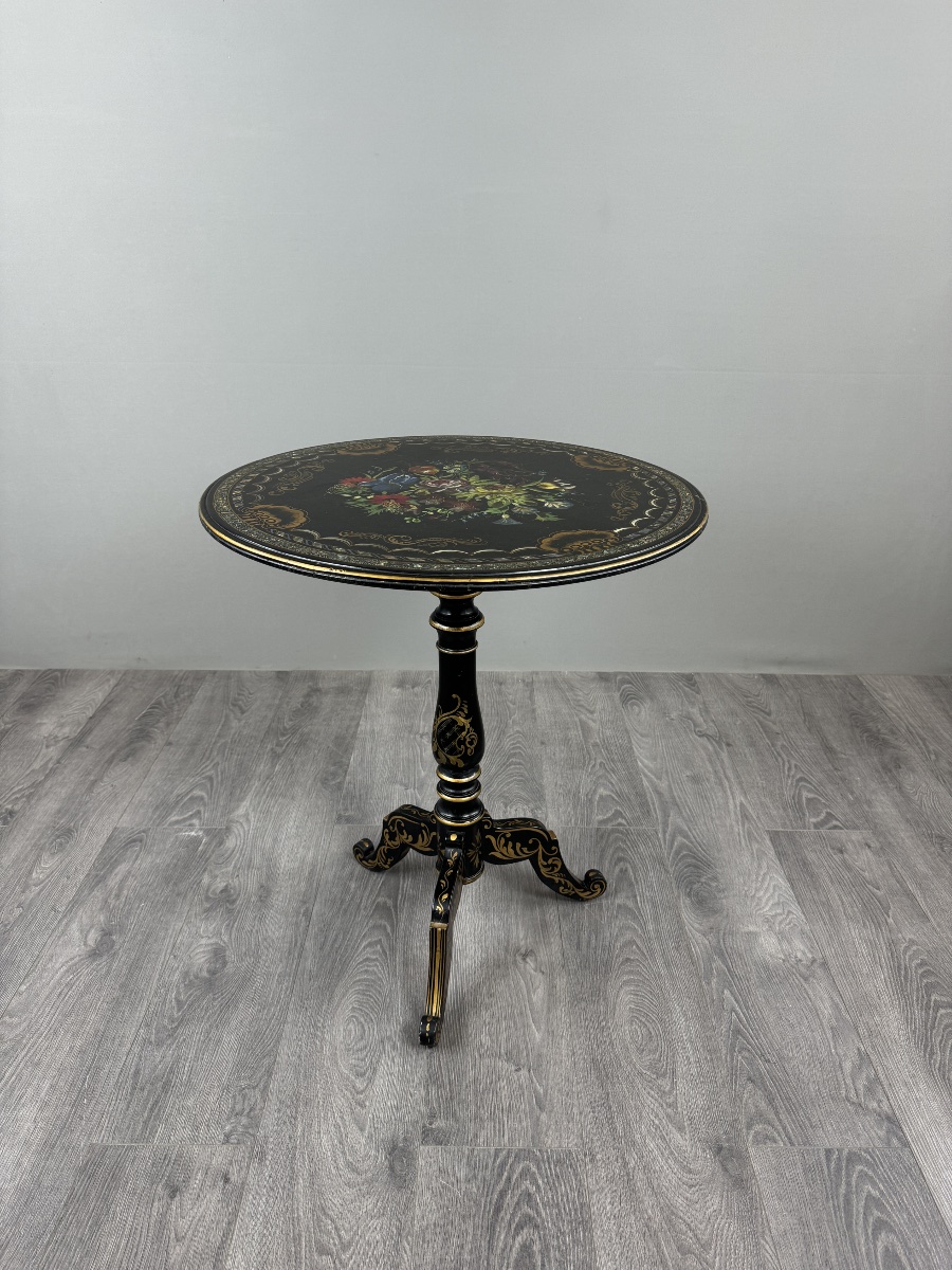 Napoleon III-style Side Table Made Of Painted Wood With Mother-of-pearl Inlay, 19th Century-photo-3
