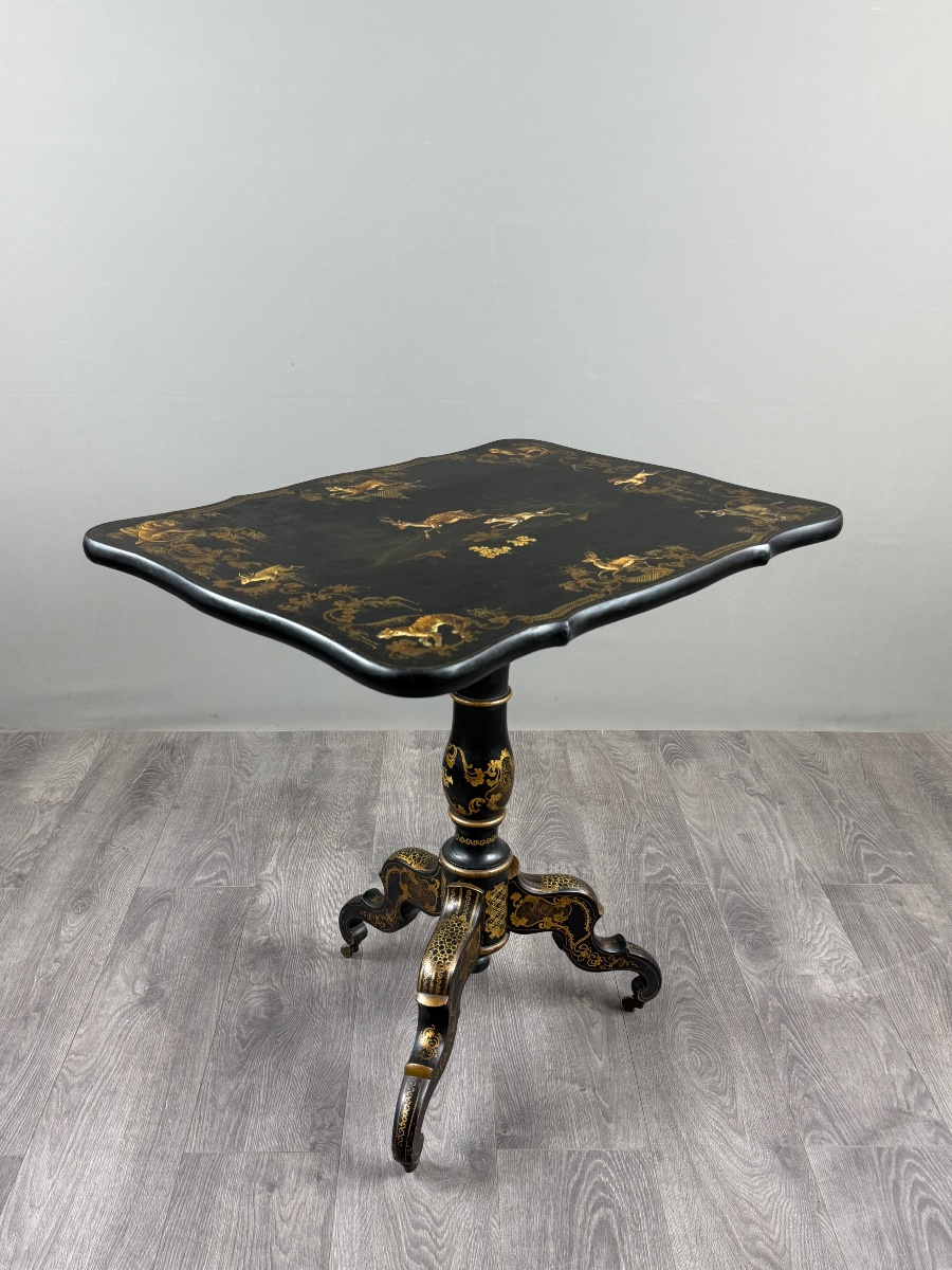 Table pliante Napoléon III en bois laqué noir et décor doré, XIXe siècle-photo-5