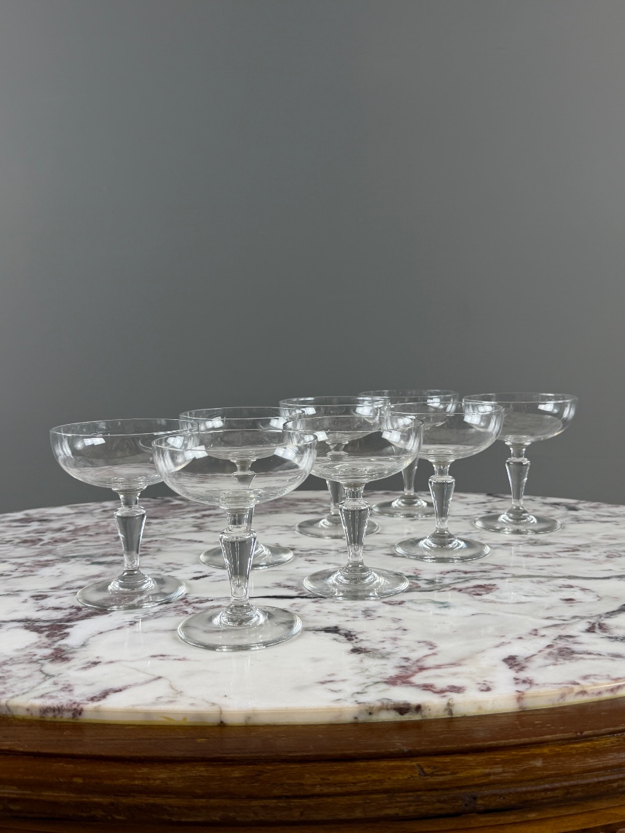 Important 43-piece Baccarat Crystal Glassware Set, 20th Century-photo-7