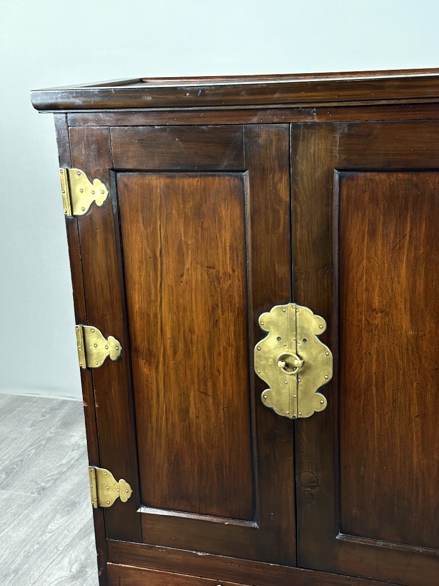 Two-door Cabinet Made Of Exotic Wood, With Brass Hardware, 19th Century-photo-3