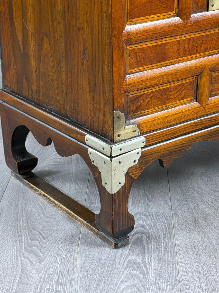 Asian Solid-wood Cabinet, 19th Century-photo-2