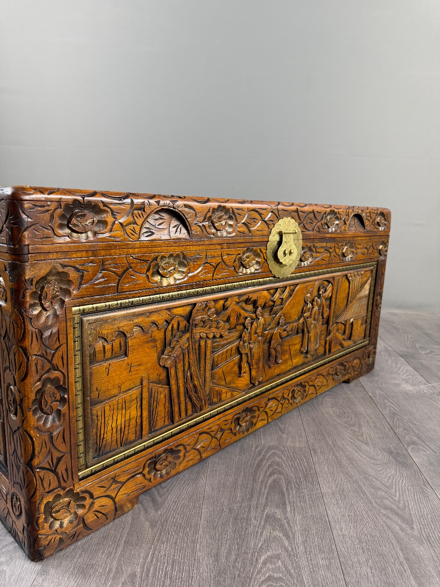 Asian Carved Wooden Chest, 20th Century-photo-6