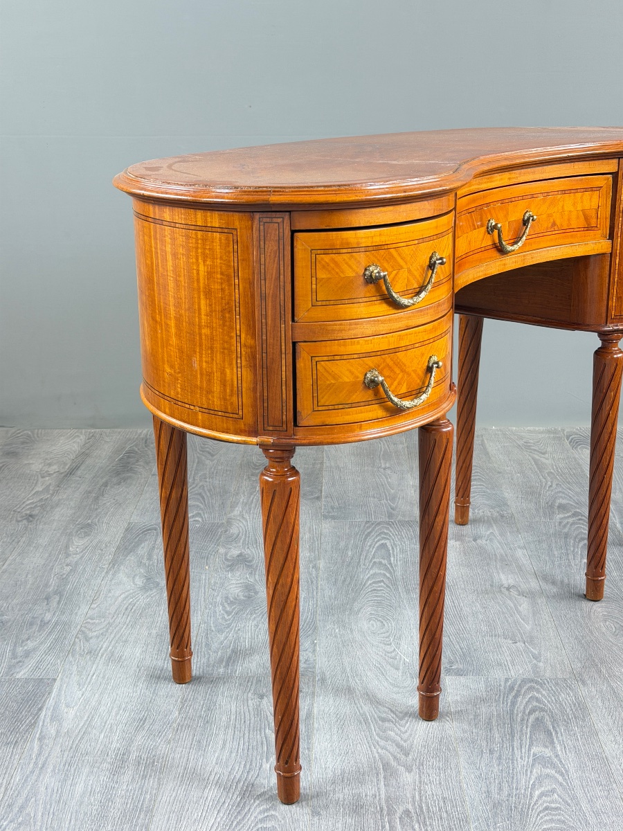 Louis XVI-style Ladies' Desk, 19th Century-photo-4
